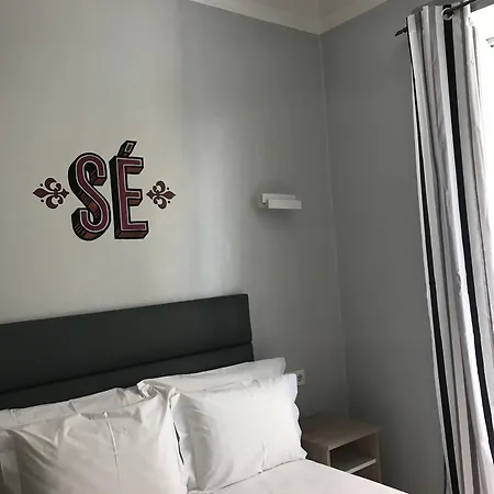 O Elétrico Pensión 3*