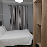 O Elétrico Pensión 3*