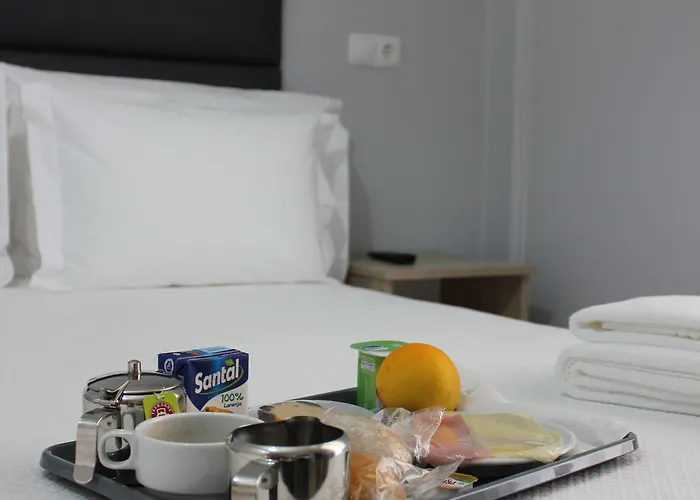 ゲストハウス O Eletrico 3*