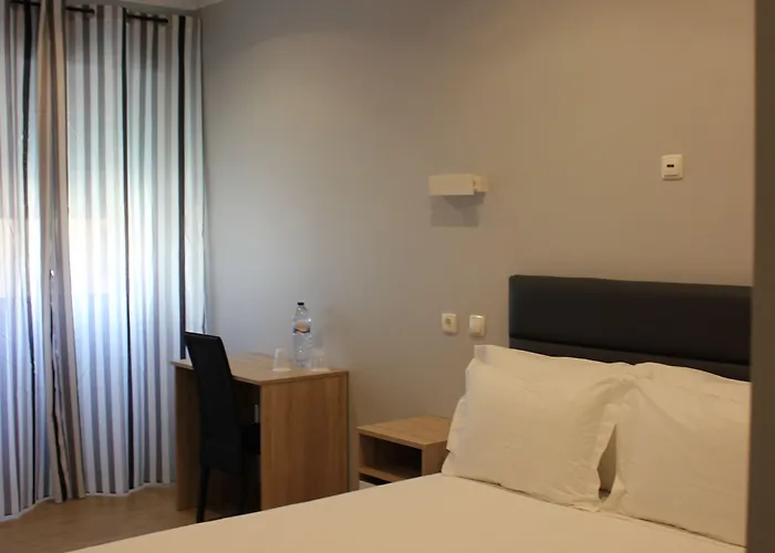 ゲストハウス O Eletrico 3*